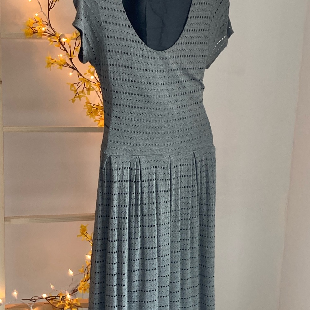 Dress by Relativity, size L, in pewter gray. - Picture 2 of 5